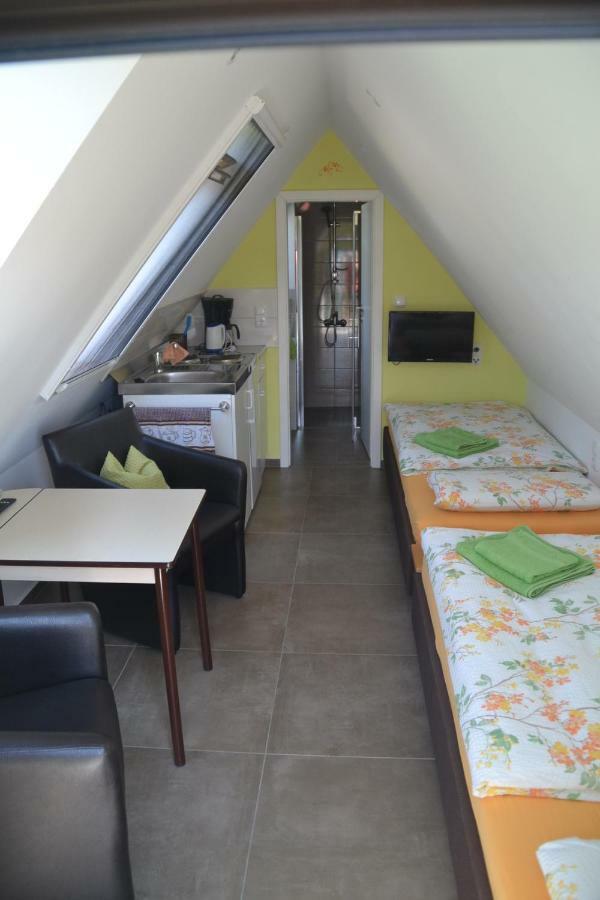 Radlerwohnung Bei Familie Saupe Schaprode Exterior photo